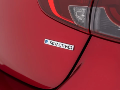 Mazda2 e-SKYACTIV G 66kW (90CV) Homura