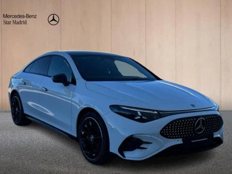 Mercedes-Benz CLA  250+ con tecnologia EQ