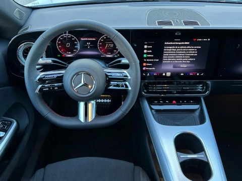 Mercedes-Benz CLA  250+ con tecnologia EQ