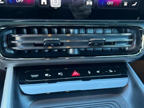 Mercedes-Benz CLA  250+ con tecnologia EQ