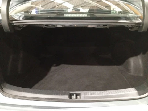 Toyota Corolla 1.8 125H BUSINESS P E-CVT SEDAN Rueda Re