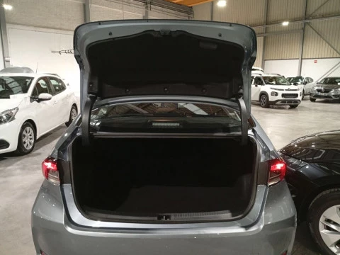 Toyota Corolla 1.8 125H BUSINESS P E-CVT SEDAN Rueda Re