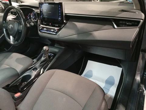 Toyota Corolla 1.8 125H BUSINESS P E-CVT SEDAN Rueda Re