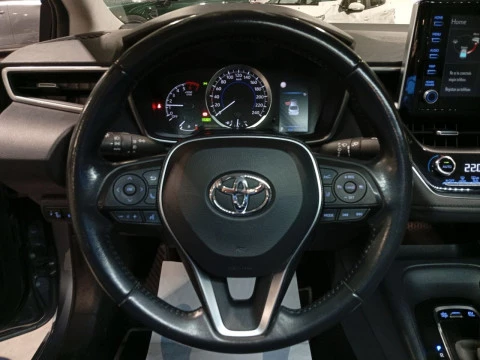 Toyota Corolla 1.8 125H BUSINESS P E-CVT SEDAN Rueda Re