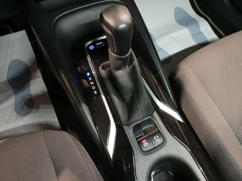 Toyota Corolla 1.8 125H BUSINESS P E-CVT SEDAN Rueda Re