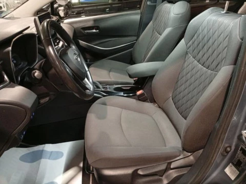 Toyota Corolla 1.8 125H BUSINESS P E-CVT SEDAN Rueda Re