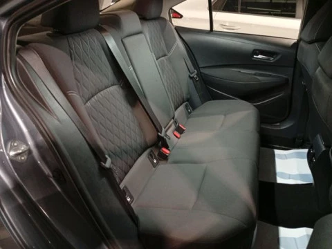 Toyota Corolla 1.8 125H BUSINESS P E-CVT SEDAN Rueda Re