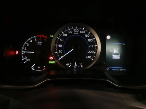 Toyota Corolla 1.8 125H BUSINESS P E-CVT SEDAN Rueda Re