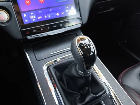 SWM G05 1.5T MT 102 kW (139 CV)