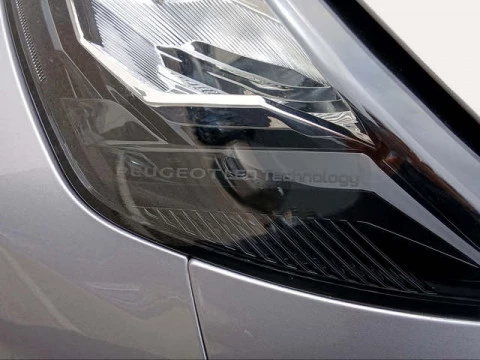 Peugeot 208 PureTech 100 Style 75 kW (100 CV)