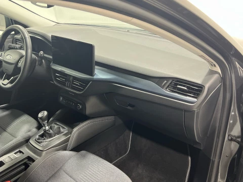 Ford Focus 1.0 Ecoboost MHEV 114kW Active X