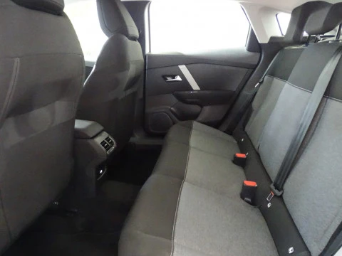 Citroën C4 Hybrid 100 e-DCS6 You