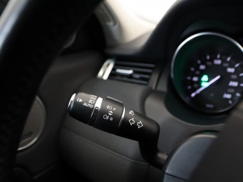 Land Rover RANGE ROVER EVOQUE L R EVOQUE 2.0L TD4 4WD HSE DYNAMIC 5P