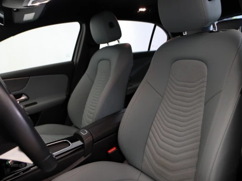 Mercedes-Benz A-CLASS CLASE A 250 E PHEV DCT 5P