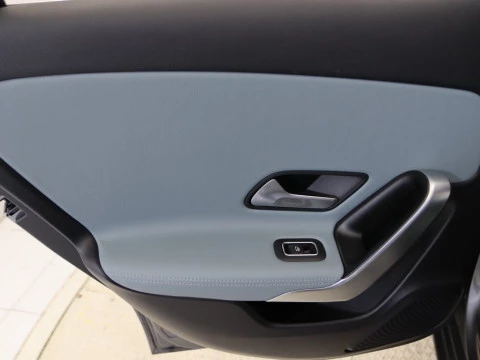Mercedes-Benz A-CLASS CLASE A 250 E PHEV DCT 5P