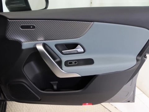 Mercedes-Benz A-CLASS CLASE A 250 E PHEV DCT 5P