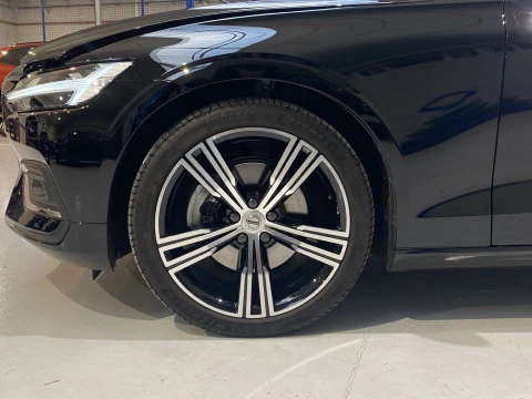 Volvo V60 familiar 2.0 B4 D INSCRIPTION AUTO 5P