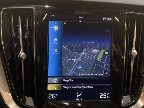 Volvo V60 familiar 2.0 B4 D INSCRIPTION AUTO 5P