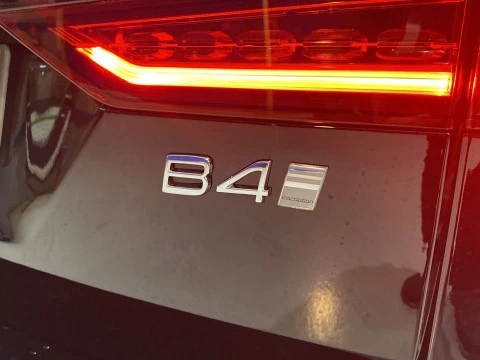 Volvo V60 familiar 2.0 B4 D INSCRIPTION AUTO 5P