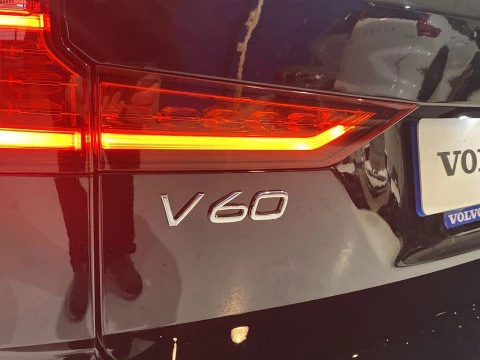 Volvo V60 familiar 2.0 B4 D INSCRIPTION AUTO 5P
