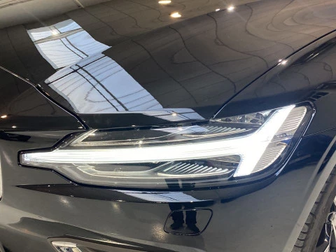 Volvo V60 familiar 2.0 B4 D INSCRIPTION AUTO 5P