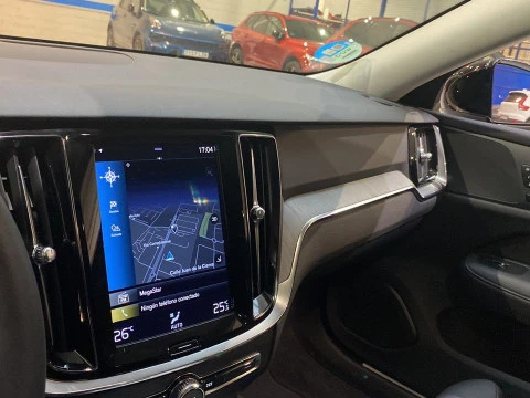 Volvo V60 familiar 2.0 B4 D INSCRIPTION AUTO 5P