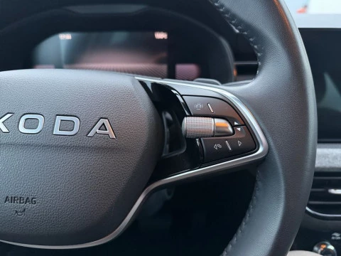 Skoda Scala  1.0 TSI Selection DSG 85kW