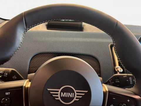 MINI Countryman C