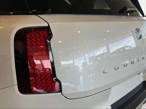 MINI Countryman C