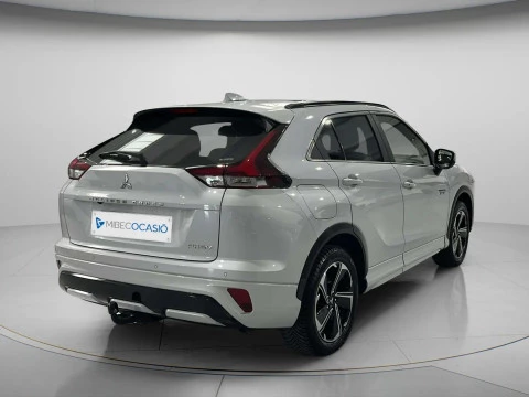 Mitsubishi Eclipse Cross 2.4 PHEV KAITEKI+ AUTO 4WD 188 5P