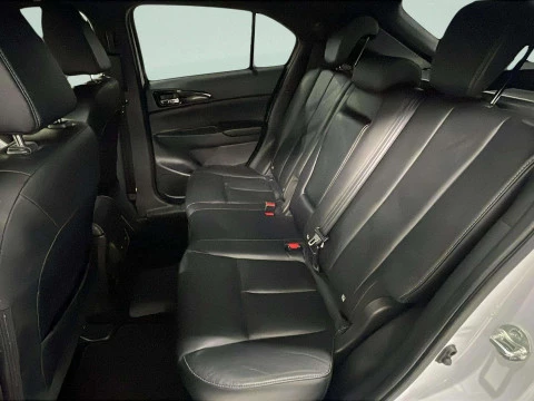 Mitsubishi Eclipse Cross 2.4 PHEV KAITEKI+ AUTO 4WD 188 5P