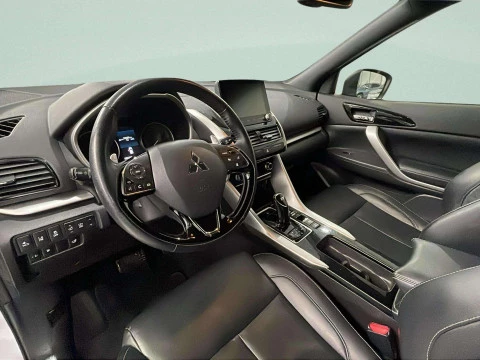 Mitsubishi Eclipse Cross 2.4 PHEV KAITEKI+ AUTO 4WD 188 5P