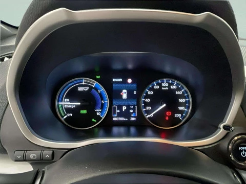Mitsubishi Eclipse Cross 2.4 PHEV KAITEKI+ AUTO 4WD 188 5P
