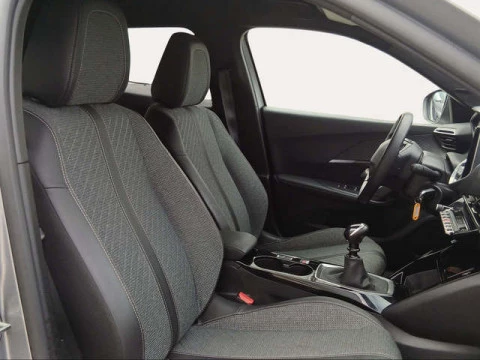 Peugeot 2008 PureTech 100 S&S Allure 75 kW (100 CV)