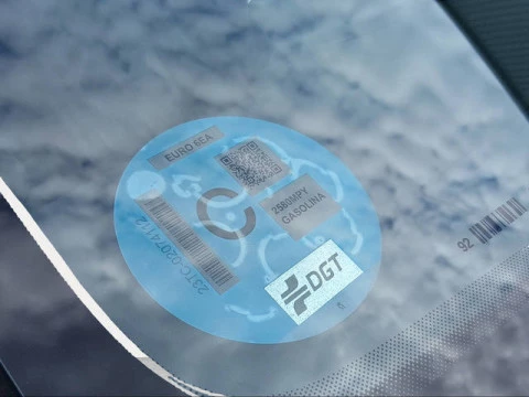 Peugeot 2008 PureTech 100 S&S Allure 75 kW (100 CV)