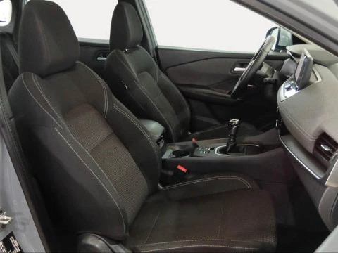 Nissan Qashqai DIG-T 140 mHEV Acenta 4x2 103 kW (140 CV)