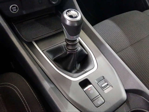 Nissan Qashqai DIG-T 140 mHEV Acenta 4x2 103 kW (140 CV)