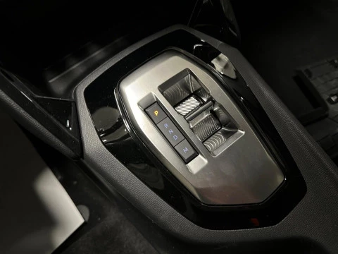 Peugeot 208 Style HYBRID 110 eDCS6