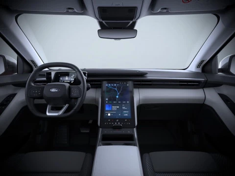 Ford Explorer EV CX740S Style R. Estándar RWD 52kWh 170CV