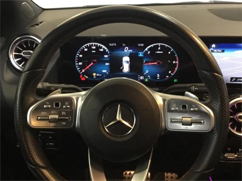 Mercedes-Benz GLA 200 D