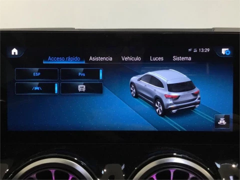 Mercedes-Benz GLA 200 D