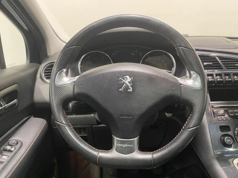 Peugeot 3008 Allure 1.2 PureTech 130 SS