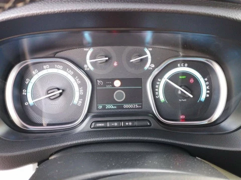 Fiat e-Ulysse E-Ulysse Lounge M1 M 100 kW 75 kWh