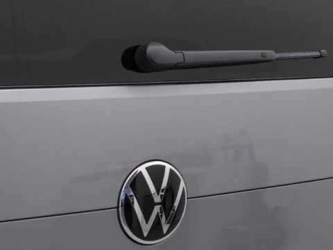 Volkswagen California CALIFORNIA BEACH TOUR 1.5 EHYBRID 130 KW (177 CV) / 85 KW (115CV) DSG 6 VEL. 4MOTION CON VOLADIZO 19,7 KWH