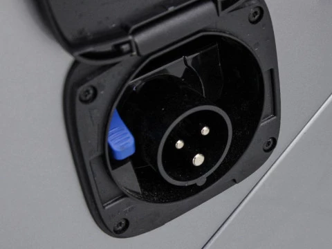 Volkswagen California CALIFORNIA BEACH TOUR 1.5 EHYBRID 130 KW (177 CV) / 85 KW (115CV) DSG 6 VEL. 4MOTION CON VOLADIZO 19,7 KWH