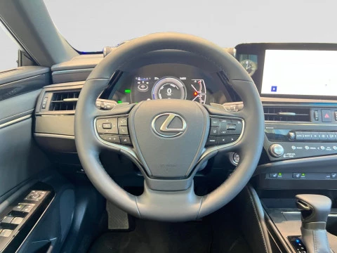 Lexus ES 2.5 300h Premium