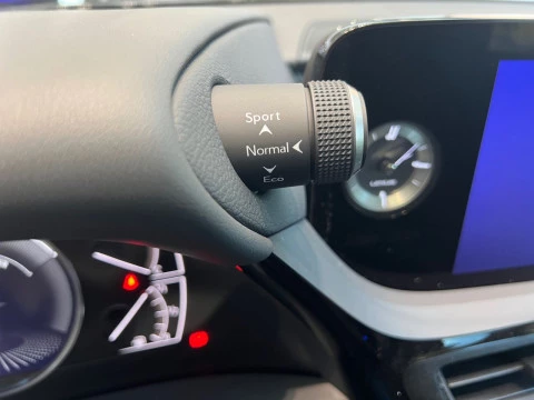 Lexus ES 2.5 300h Premium