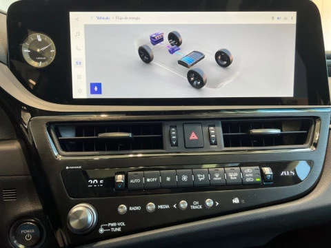 Lexus ES 2.5 300h Premium