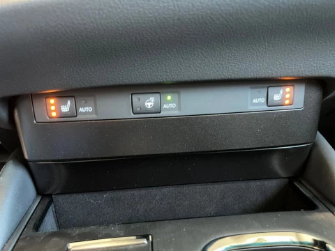 Lexus ES 2.5 300h Premium