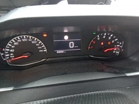 Peugeot 2008 Active Pack BlueHDI 81kW (110CV)